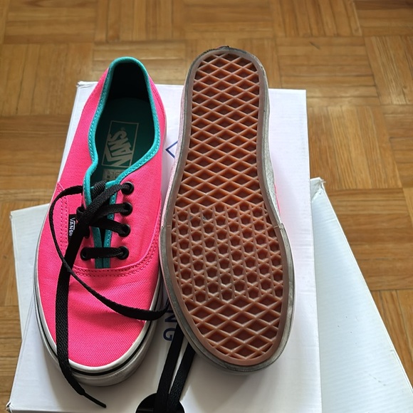 Hot pink Vans - Picture 4 of 6